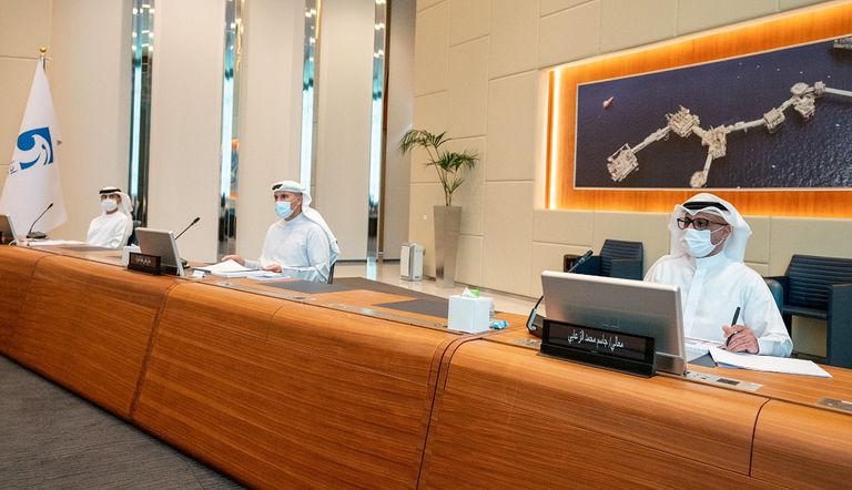 جانب من اجتماع اللجنة التنفيذية لمجلس إدارة