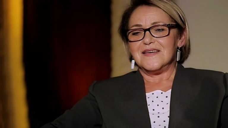 الفنانة الجزائرية القديرة بهية راشدي - أرشيفية الفنانة الجزائرية القديرة بهية راشدي - أرشيفية