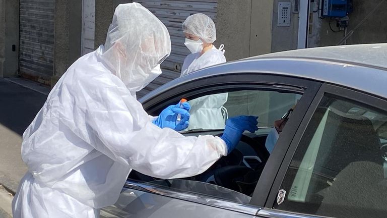 كورونا حول العالم