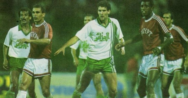 مصر والجزائر تصفيات كأس العالم 1990