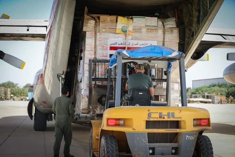 المساعدات الطبية المصرية تصل إلى الشرق الليبي  المساعدات الطبية المصرية تصل إلى الشرق الليبي