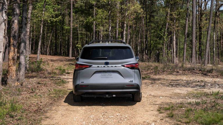 سيينا وودلاند سيينا وودلاند