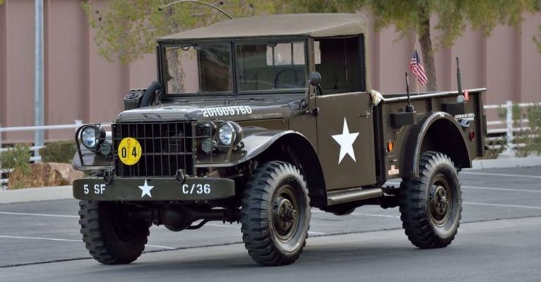 مصفحة  V-Series Commando من كاديلاك