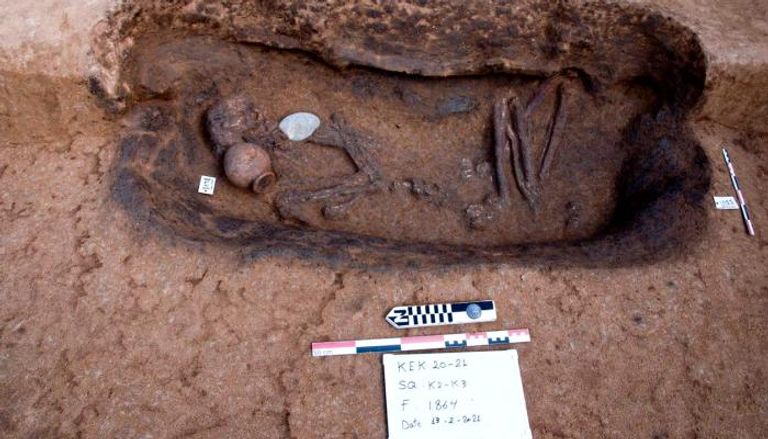 العثور على 110 مقابر تعود لعصر ما قبل الأسرات