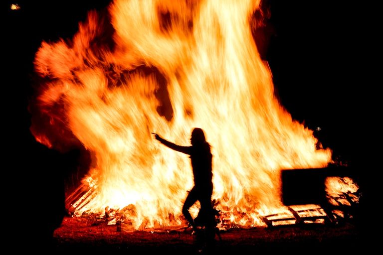 يهود يحتشدون للاحتفال بعيد