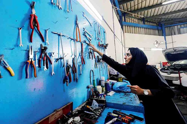 هدى المطروشي هدى المطروشي