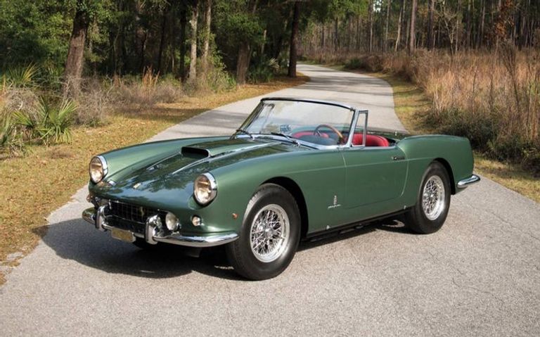 طراز فيراري 330 GTS 