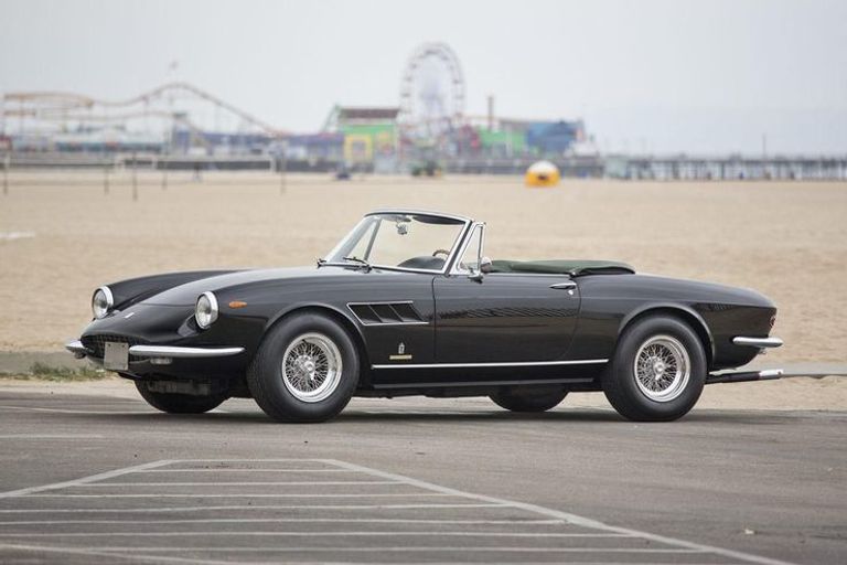 طراز فيراري 330 GTS 