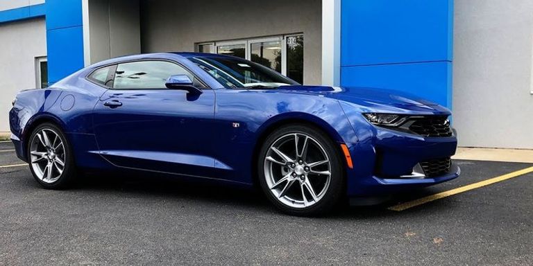 طراز Chevrolet Camaro LT1  طراز Toyota Supra