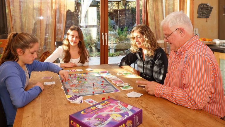 صورة لغلاف لعبة كورونا الجديدة في ألمانيا