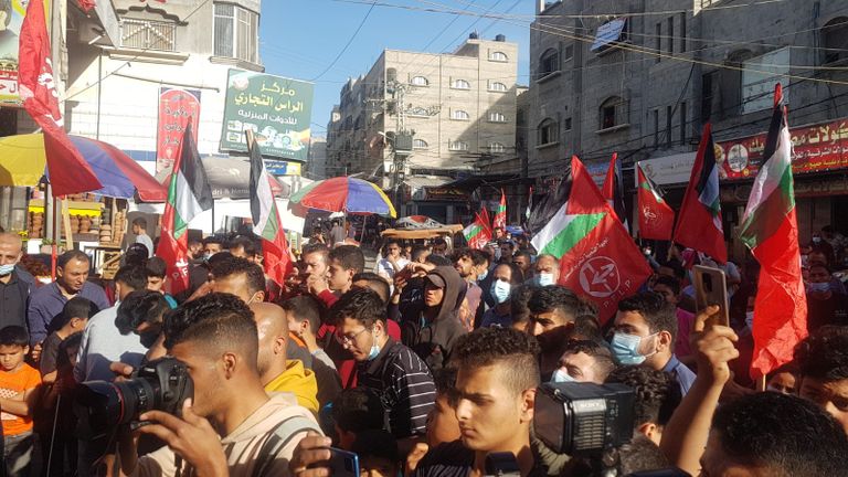 مسيرة حاشدة بغزة رفضا لتأجيل الانتخابات