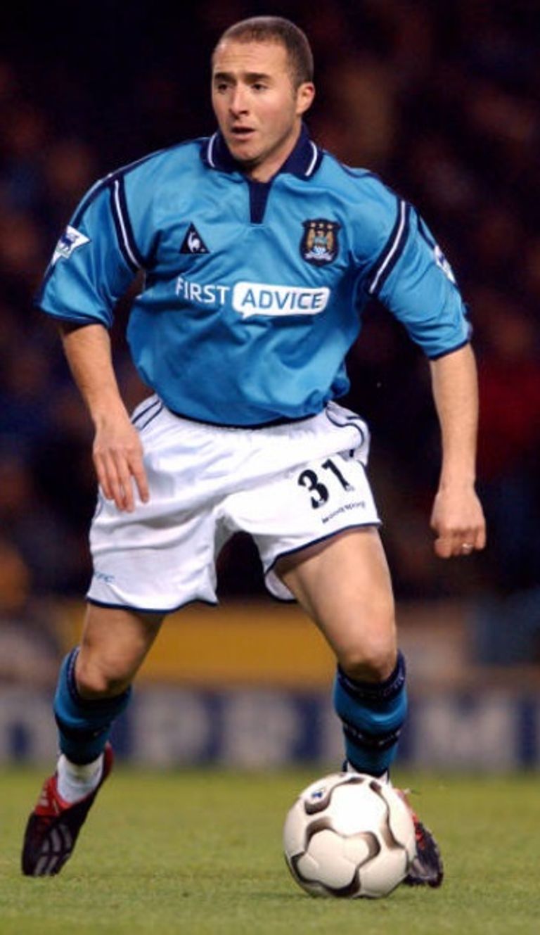 جمال بلماضي بيب جوارديولا مدرب مانشستر سيتي