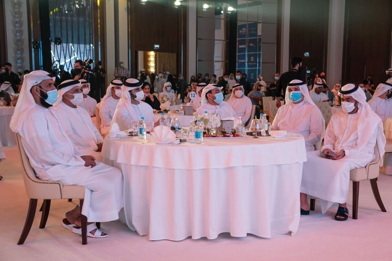 جانب من مزاد الأرقام المميزة الخيري