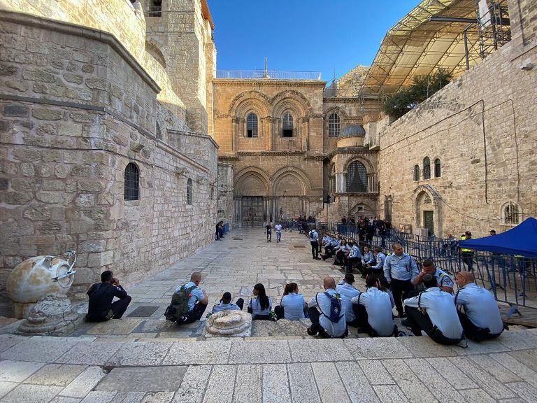 انتشار كثيف للشرطة الإسرائيلية في القدس خلال احتفالات سبت النور