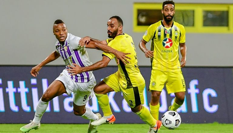 من مباراة العين ضد اتحاد كلباء في الدوري الإماراتي من مواجهة عجمان ضد الجزيرة