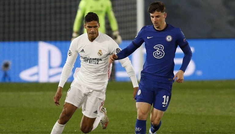 رفائيل فاران ضد تشيلسي في الذهاب رافائيل فاران لاعب ريال مدريد