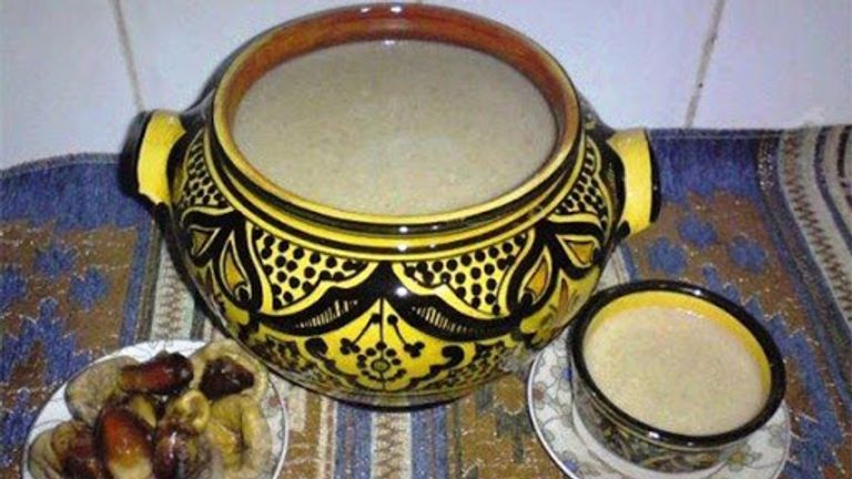 حساء "زمبو".. الرفيق المفيد لأهل جنوب الجزائر في رمضان 176-104832-algeria-adrar-soup-zambou-5