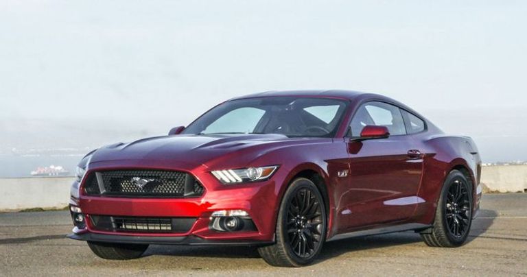 طراز Ford Mustang GT Performance Pack طراز Dodge Viper ACR