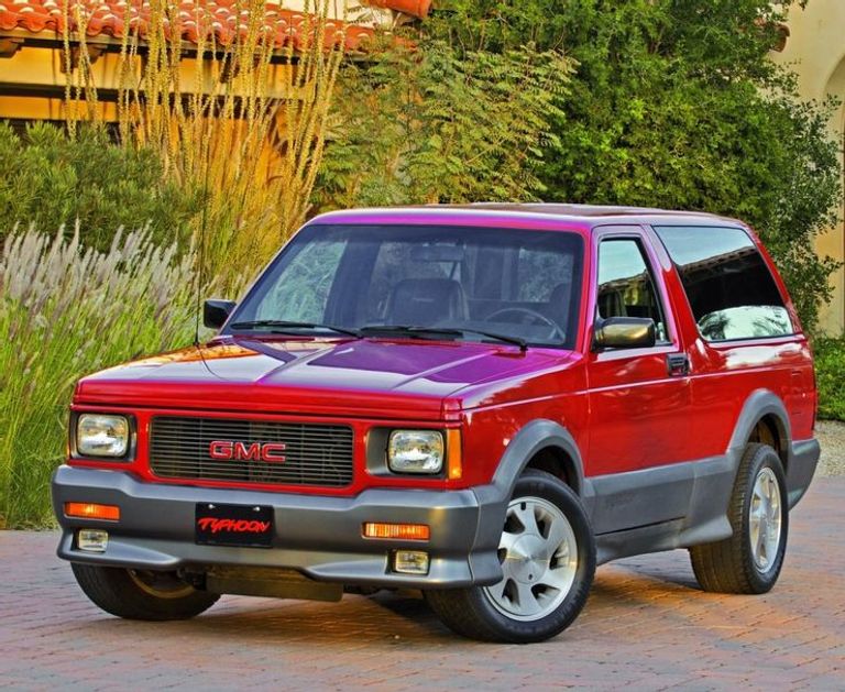 طراز GMC Typhoon  طراز Ford Taurus SHO