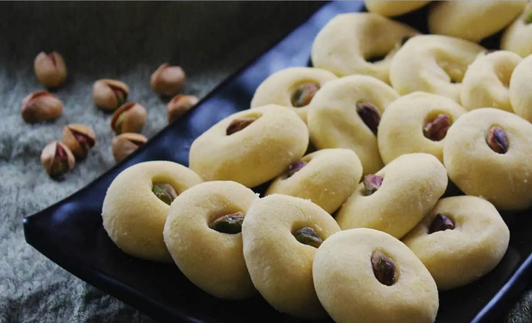 طريقة عمل الغريبة الناعمة طريقة عمل الغريبة في عيد الفطر 2021