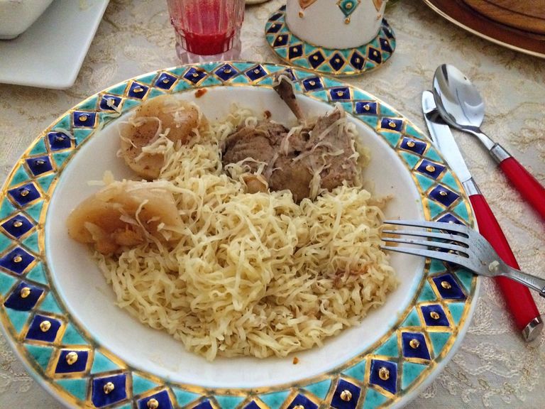طبق "الرشتة".. معشوقة أهل عاصمة الجزائر في رمضان 78-165757-algeria-ramadan-rechta-dish-3
