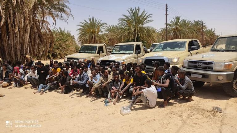 مهاجرون غير شرعيين حررهم الجيش الليبي