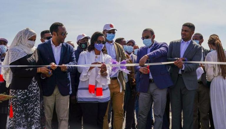 رئيس الوزراء الإثيوبي آبي أحمد أثناء تدشين المشروع