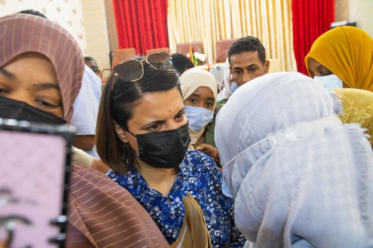 جانب من زيارة وزيرة الخارجية الليبية بلدية القطرون ومعبر التوم الحدودي مع النيجر