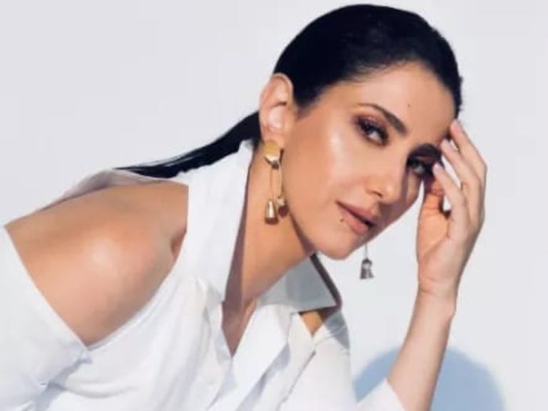 الفنانة المصرية حنان مطاوع الفنانة المصرية حنان مطاوع