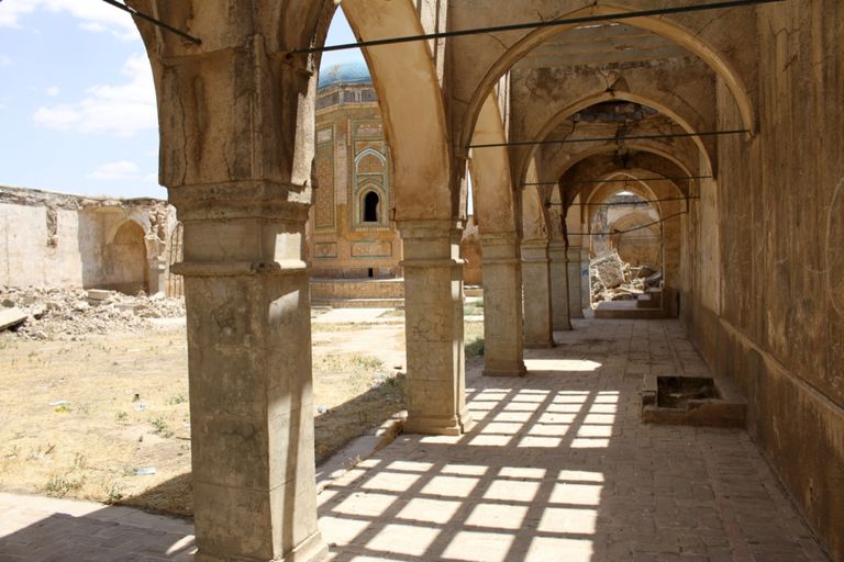 موقع كنيسة الأقيصر التي تُعتبر من أقدم كنائس العالم 