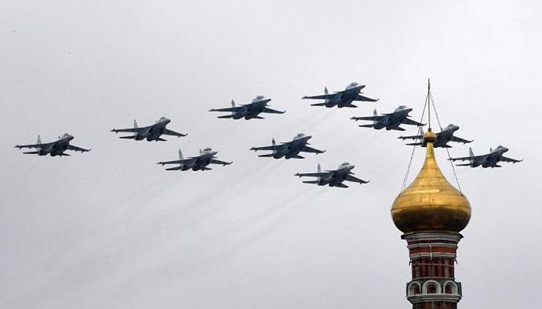 احتفالات روسية بذكرى عيد النصر - الفرنسية