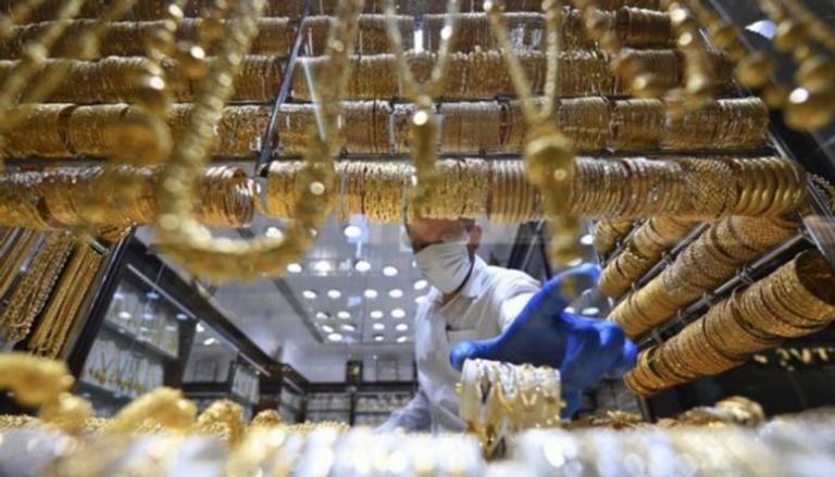 أسعار الذهب تتراجع بشكل طفيف في مصر رغم صعود الثمين عالميا