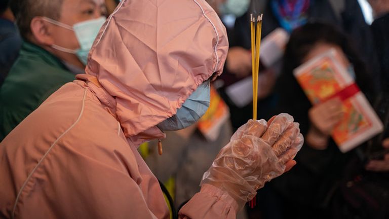 كورونا حول العالم