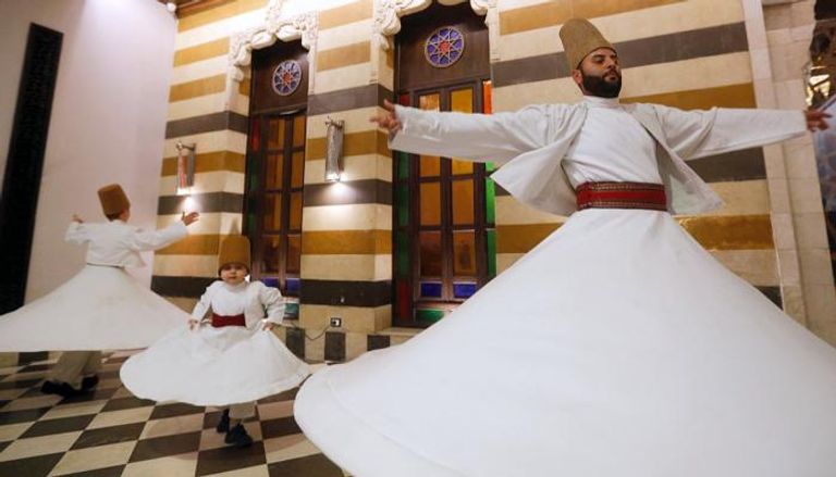 رقص المولوية الصوفية