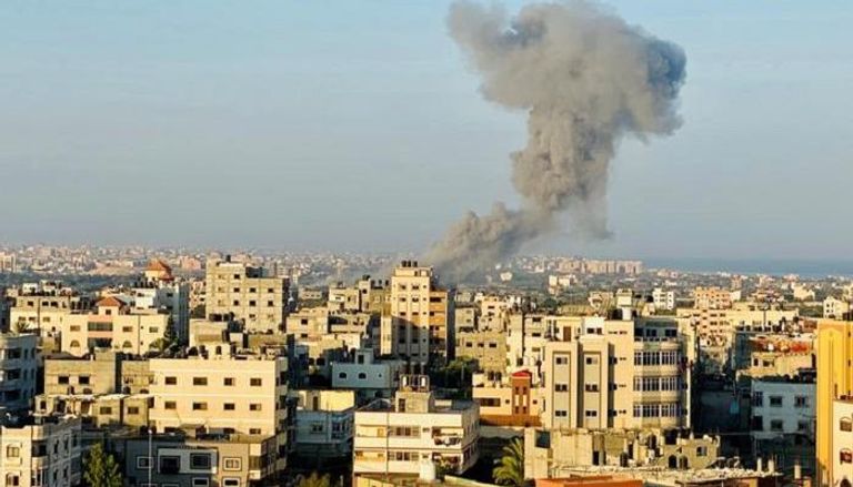 قصف إسرائيلي متواصل على قطاع غزة - أرشيفية