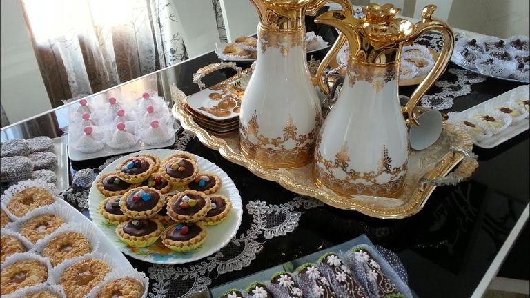 عادة حق الملح لتكريم النساء في عيد الفطر بالجزائر