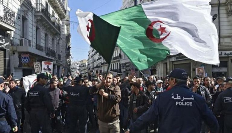 مظاهرة بالجزائر العاصمة تحت حراسة أمنية - أرشيفية