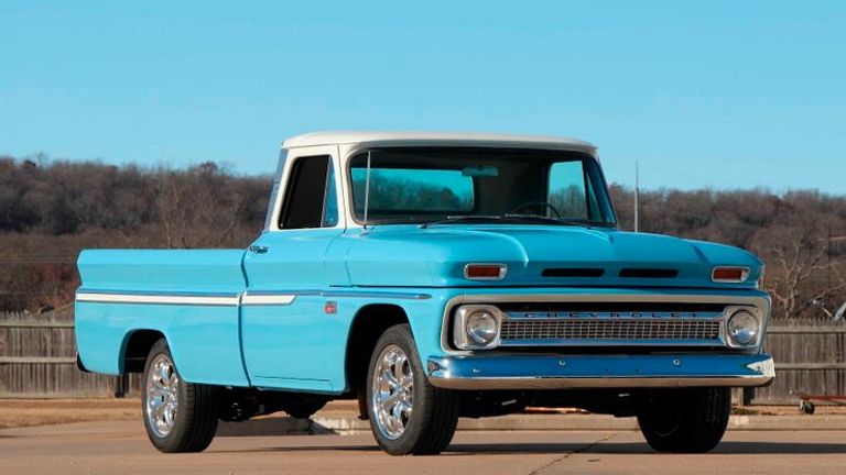 شيفروليه C10 Pickup   طراز Corvette Convertible