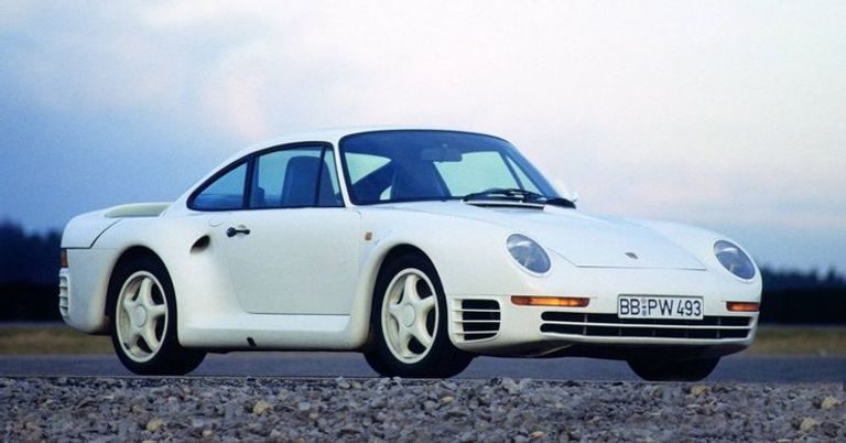 بورش Porsche 959 جيري ساينفيلد مع طراز بورش 908/03