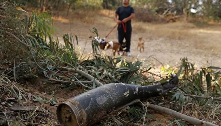 بقايا صاروخ أطلق من غزة