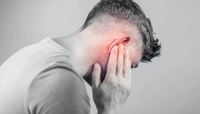 ألم الأذن يعد مؤشرا لمشاكل طبية