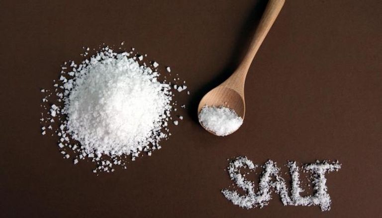 الإفراط في تناول الملح يؤذي الكبد والكلى