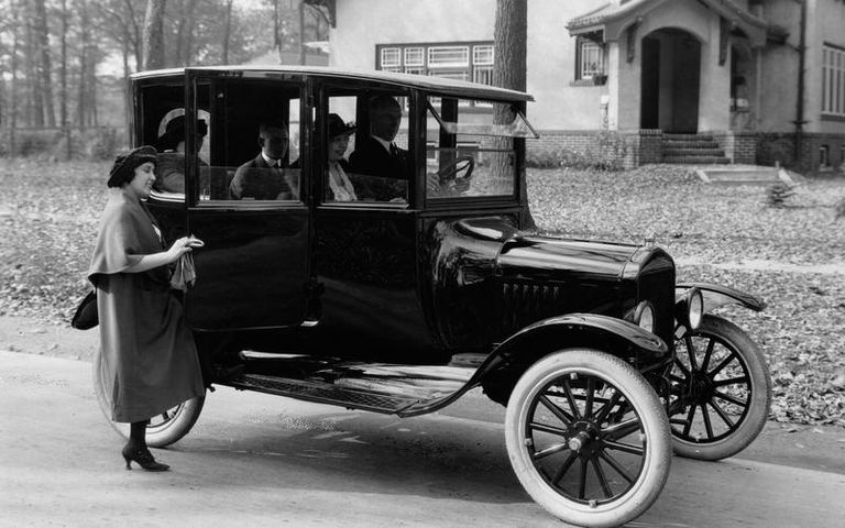 الموديل الكلاسيكي Model T فولكسفاجن الخنفساء الأهم في تاريخ صناعة السيارات في ألمانيا