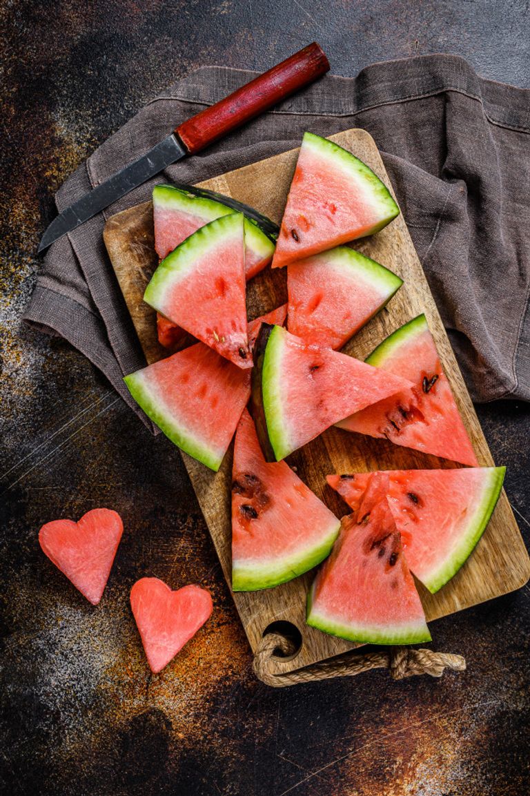 حافظوا على صحتكم في الصيف بالبطيخ