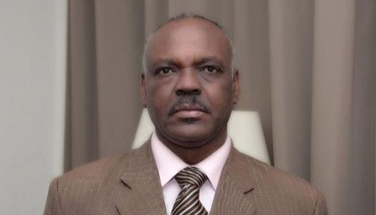 محمد بشير ابو نمو وزير المعادن في السودان