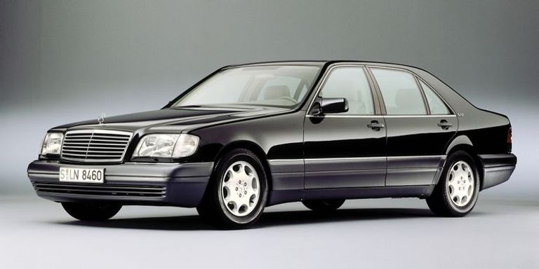 Mercedes S600 رينو Megane RS Trophy