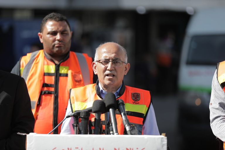 رئيس بلدية غزة يحيى السراج القصف يجبر آلاف العائلات على النزوح