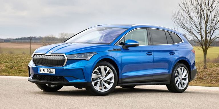 Škoda Enyaq IV أودي e-tron GT
