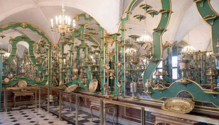 متحف القبو الأخضر بألمانيا 