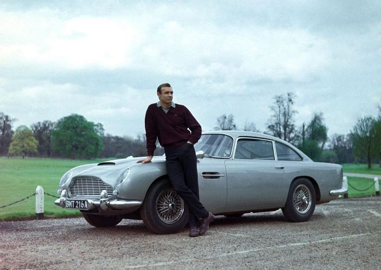 أستون مارتن Aston Martin DB5  أستون مارتن Aston Martin DB5